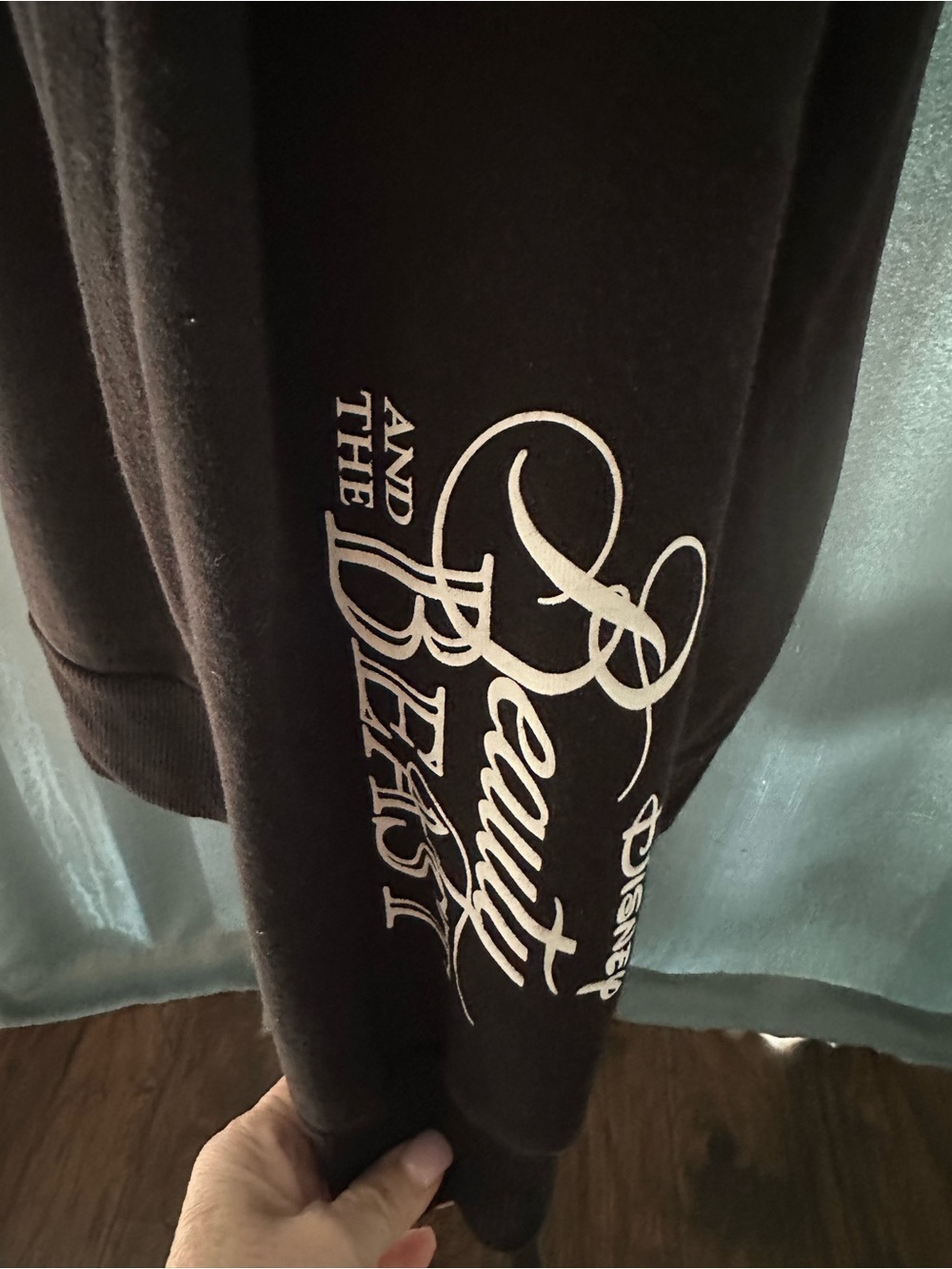 Disney Princess Beauty & The Beast Belle Stained Glass Sweatshirt Black M - Picture 3 of 7